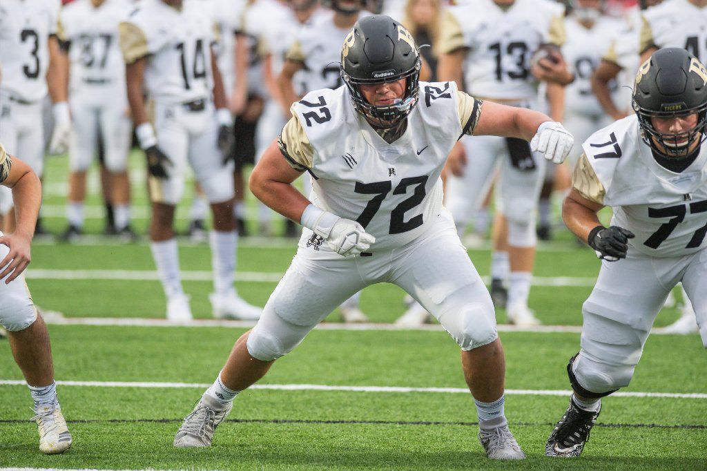 Offensive line: Broken Arrow junior Andrew Raym